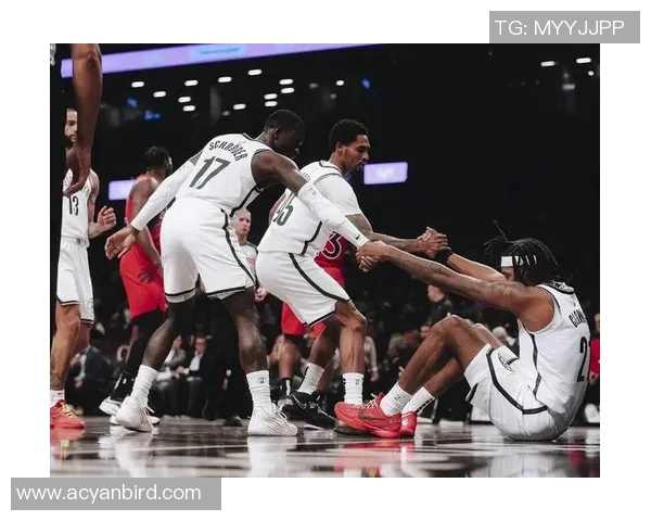 公牛队在客场不敌黄蜂队，连遭两败：何去何从？