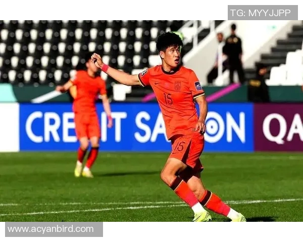 朱辰杰引领中国U23队征战2026亚洲杯展现青春风采与拼搏精神